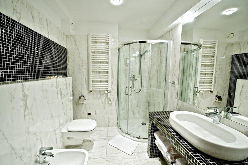 ז'שוב Hotel Prezydencki 3-Star מראה חיצוני תמונה