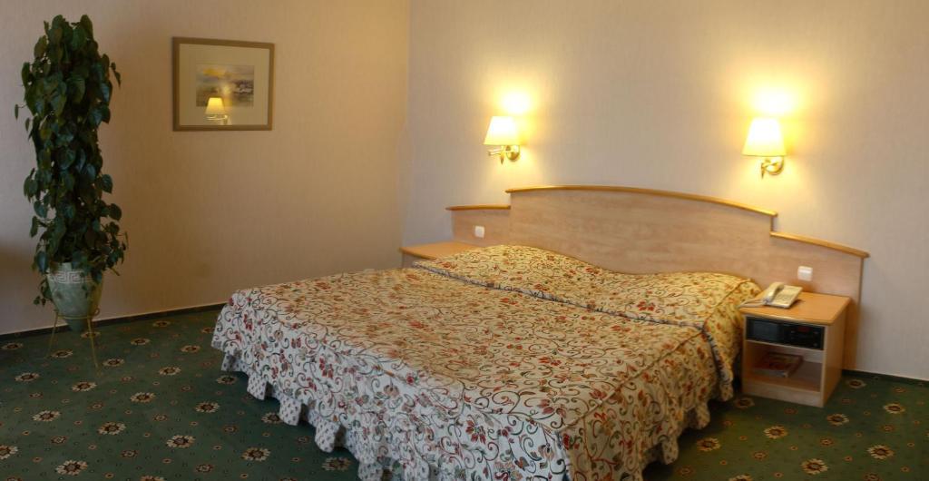 ז'שוב Hotel Prezydencki 3-Star חדר תמונה